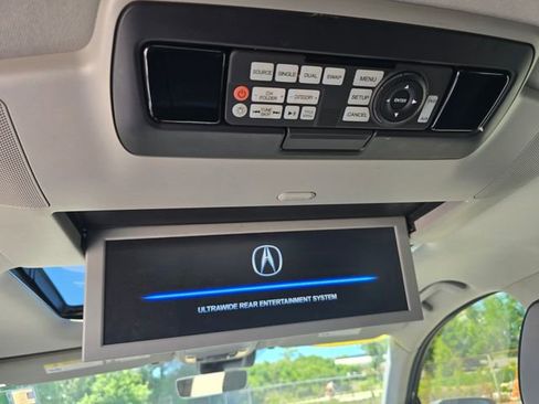 Used 2017 Acura MDX SH-AWD image 15