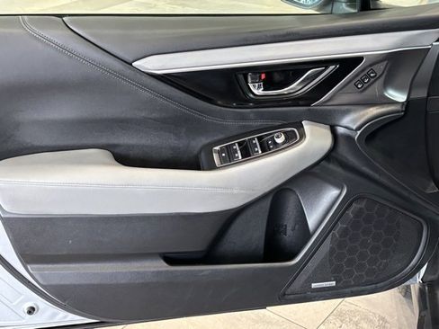 Used 2024 Subaru Outback Limited image 12