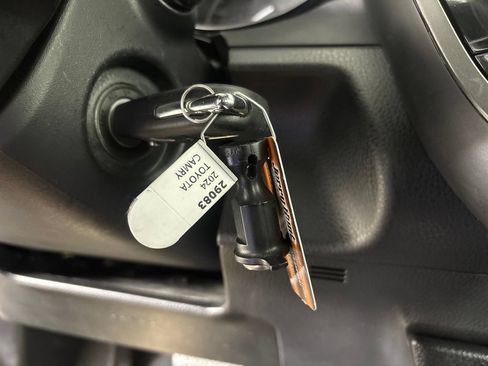 Used 2024 Toyota Camry SE FWD image 16