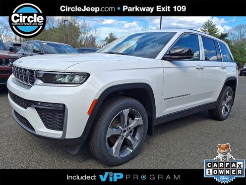 New 2026 Jeep Grand Cherokee Limited AWD/4WD image 1