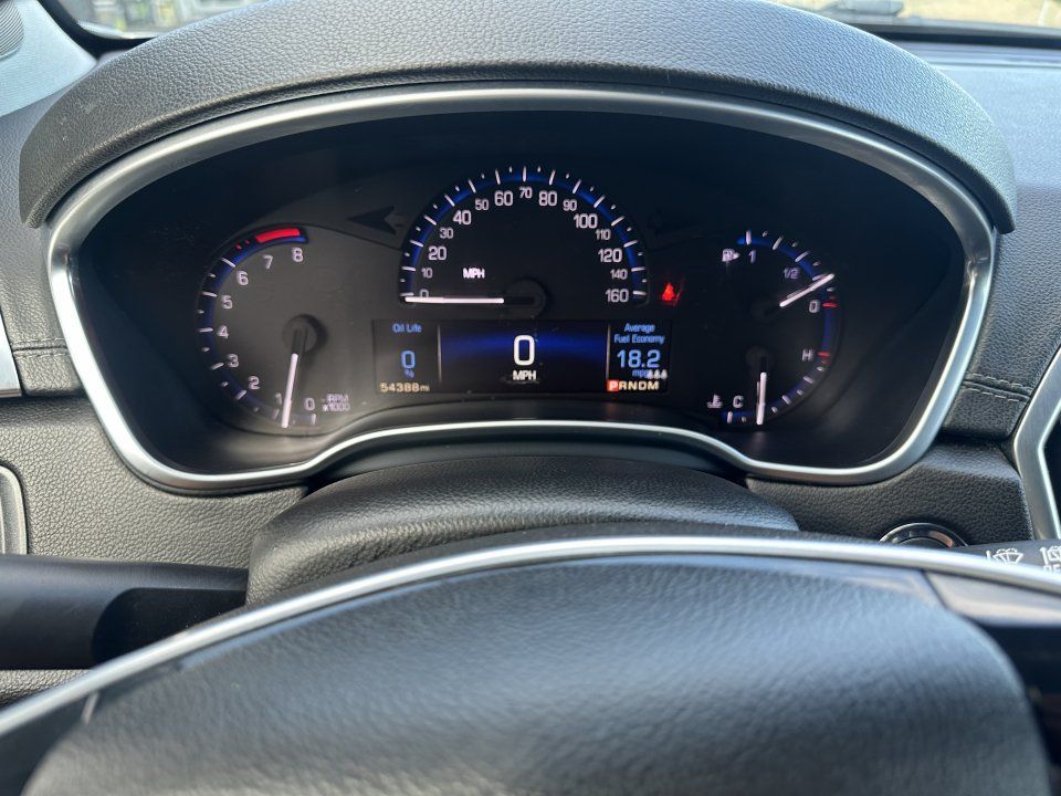 Used 2015 Cadillac SRX FWD image 9