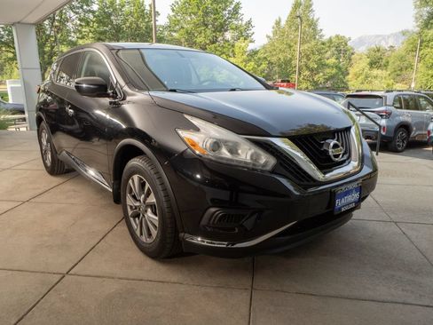 Used 2016 Nissan Murano S w/ Cargo Package AWD/4WD image 2