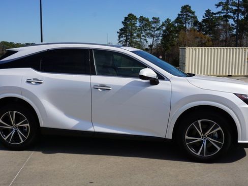Certified 2025 Lexus RX 350 Premium image 4