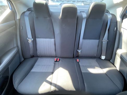 Used 2025 Nissan Sentra SV image 36