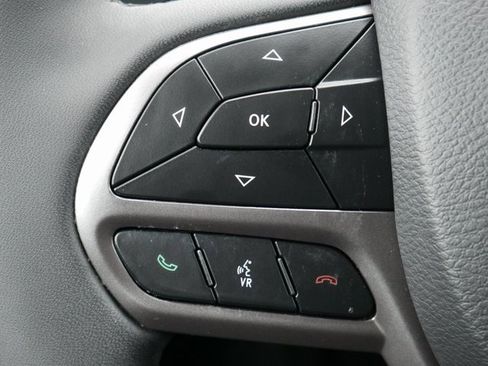 Used 2022 Jeep Cherokee Limited image 23