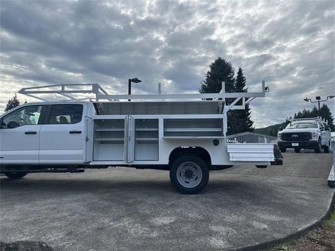 New 2024 Ford F450 XL image 36