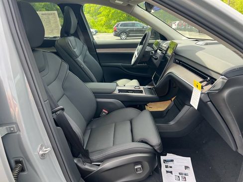New 2026 Volvo EX90 Plus AWD/4WD image 27