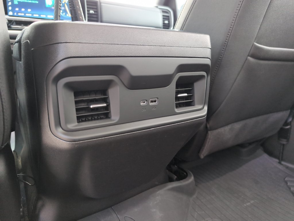 Used 2023 Chevrolet Silverado 1500 LT Trail Boss w/ LT Trail Boss Premium Package AWD/4WD image 13