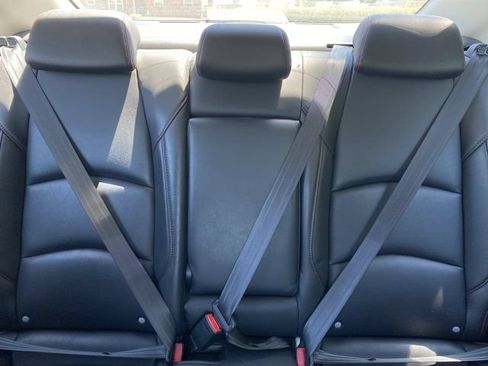 Used 2016 MAZDA MAZDA3 s Touring FWD image 25