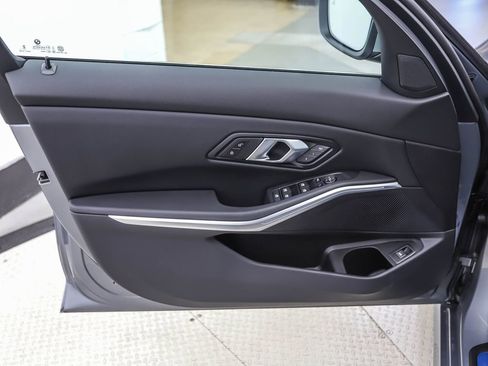 Used 2026 BMW 330i xDrive 330i xDrive w/ Convenience Package image 10