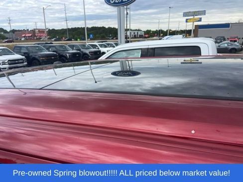 Used 2017 Ford F150 Lariat w/ Equipment Group 502A Luxury AWD/4WD image 18