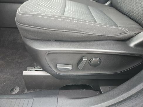 Used 2023 Ford Escape Active AWD/4WD image 12