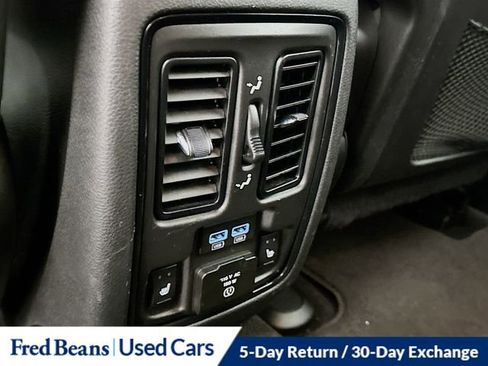 Used 2022 Dodge Durango GT image 28