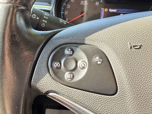 Used 2014 Chevrolet Impala LTZ FWD image 13