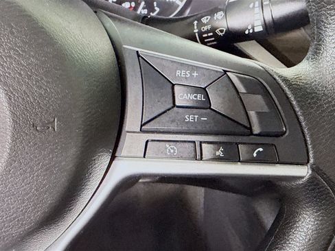 Used 2024 Nissan Altima 2.5 SV image 15