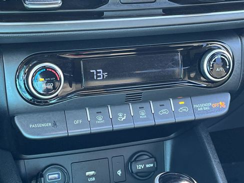 Used 2023 Hyundai Kona SEL w/ Convenience Package image 23