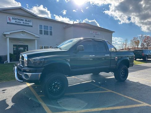 Used 2007 Dodge Ram 1500 Truck SLT image 2