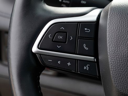 Certified 2020 Toyota Highlander Platinum image 36