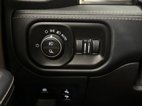 Used 2020 RAM 1500 Limited w/ Advanced Safety Group image 27