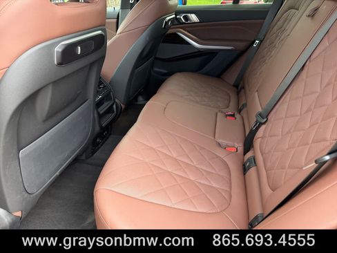 Used 2026 BMW X5 xDrive40i AWD/4WD image 14