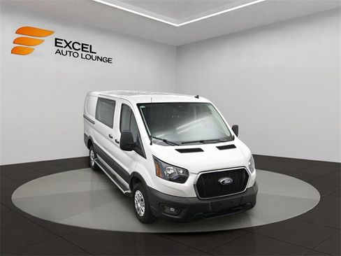 Used 2024 Ford Transit 250 Low Roof w/ Exterior Upgrade Package image 41