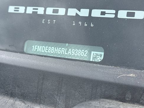Used 2024 Ford Bronco Outer Banks AWD/4WD image 3