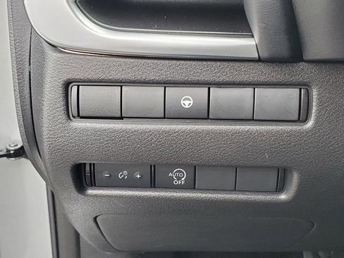 Certified 2023 Nissan Rogue SV AWD/4WD image 18
