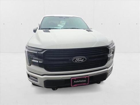 New 2025 Ford F150 Platinum w/ Equipment Group 702A High image 8
