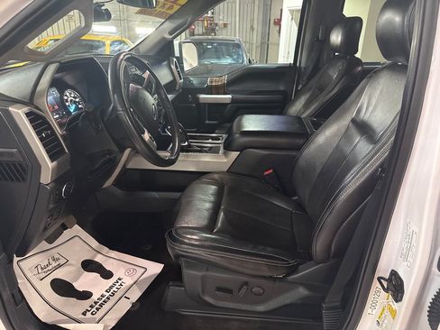 Used 2020 Ford F150 Lariat w/ Equipment Group 501A Mid AWD/4WD image 5