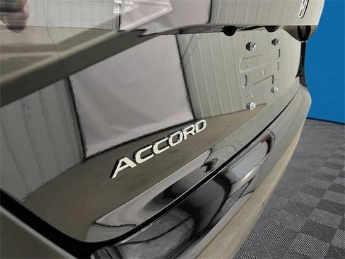 New 2025 Honda Accord LX image 9