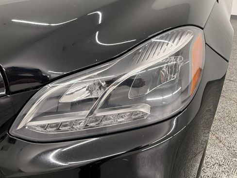 Certified 2016 Mercedes-Benz E 350 Sedan image 10