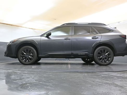 Certified 2025 Subaru Outback Onyx Edition image 43
