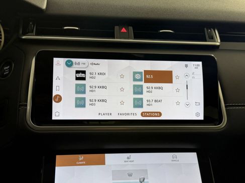 Used 2023 Land Rover Range Rover Velar R-Dynamic S AWD/4WD image 18