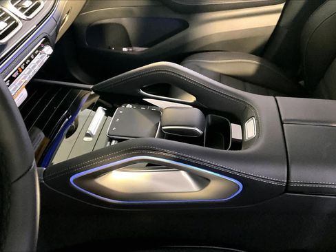 New 2026 Mercedes-Benz GLE 450 4MATIC image 10