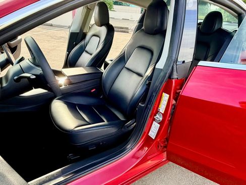 Used 2020 Tesla Model 3 Standard Range Plus RWD image 31