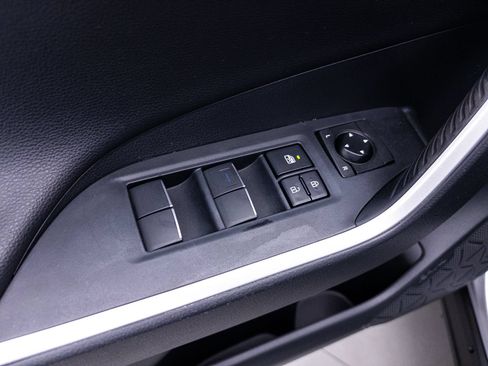 Used 2019 Toyota RAV4 Limited w/ Carpet Mat Package AWD/4WD image 20