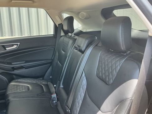 Used 2024 Ford Edge Titanium AWD/4WD image 17