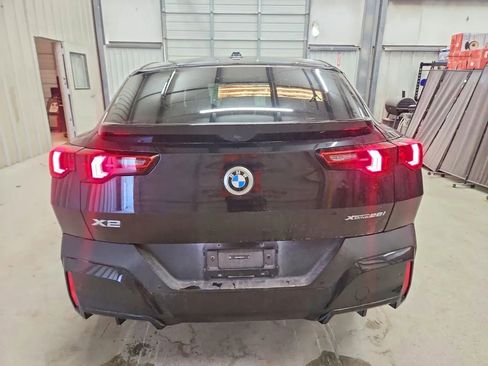 Used 2025 BMW X2 xDrive28i AWD/4WD image 6