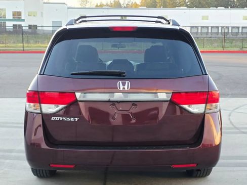 Used 2014 Honda Odyssey EX image 4