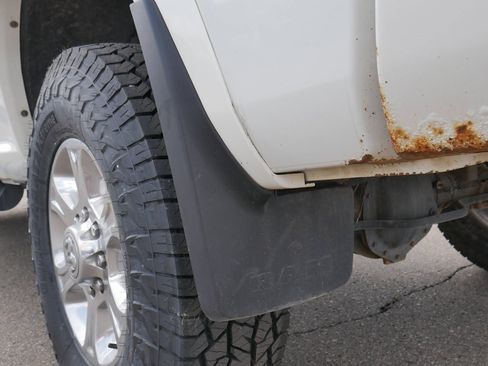 Used 2017 RAM 2500 Laramie w/ Sport Appearance Group image 18