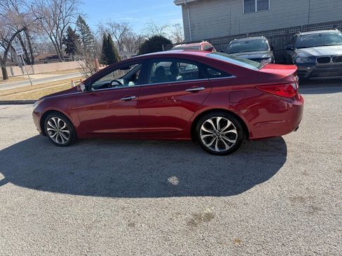 Used 2013 Hyundai Sonata SE w/ Navigation & Sunroof Pkg image 8