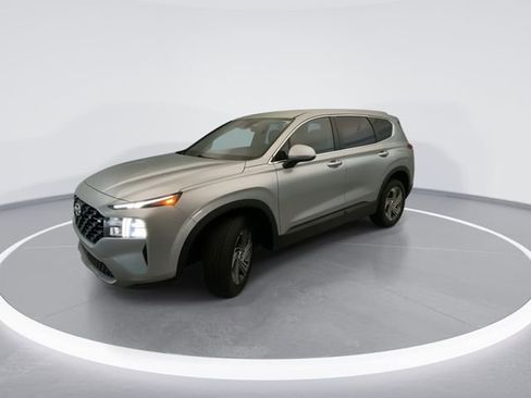 Used 2023 Hyundai Santa Fe SE FWD image 8