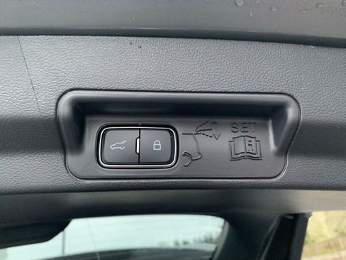 New 2026 Ford Explorer ST-Line w/ ST-Line Street Pack image 5