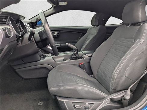 Used 2017 Ford Mustang GT image 26