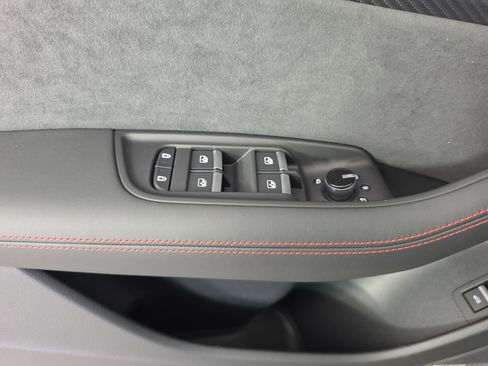 New 2026 Audi SQ8 Prestige AWD/4WD image 12