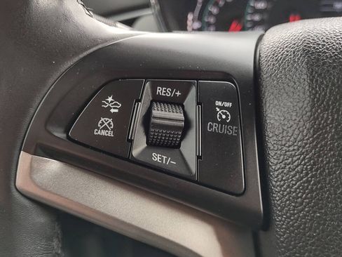 Used 2020 Chevrolet Trax Premier FWD image 16