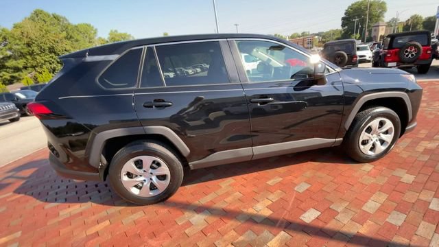 Used 2023 Toyota RAV4 LE FWD image 2