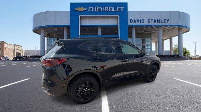 New 2026 Chevrolet Blazer LT w/ Convenience Package FWD image 8
