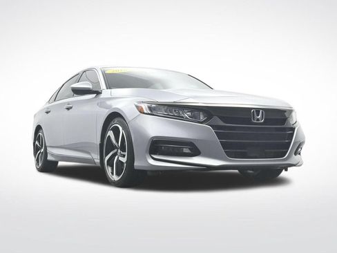 Used 2018 Honda Accord Sport image 40
