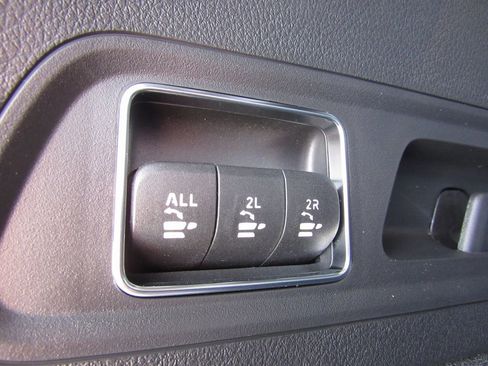 New 2025 Mercedes-Benz GLS 450 4MATIC image 24